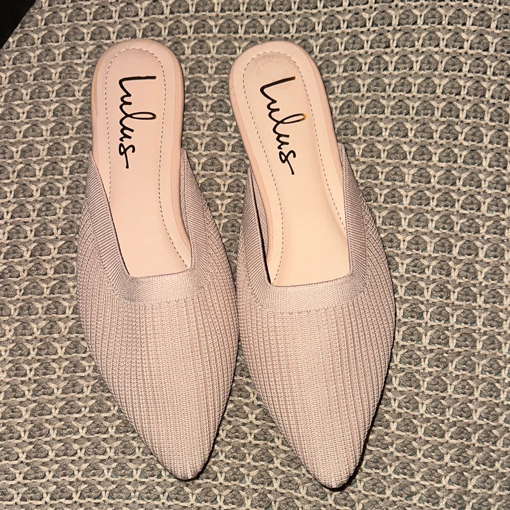 Lulu's Women's Beige Knit Mules